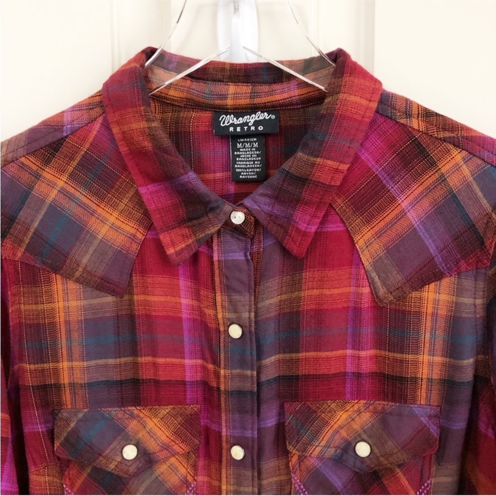 Wrangler | Pearl Snap Retro Flannel Purple Plaid Western Shirt Medium - Picture 5 of 14